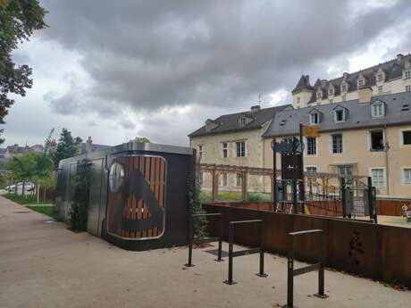 Toilettes Jardins médiévaux