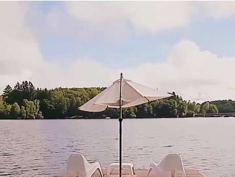 Ma Cabane au Bord du Lac