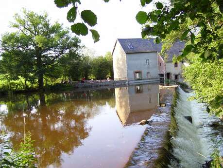 LE MOULIN DES BARTHALOTS