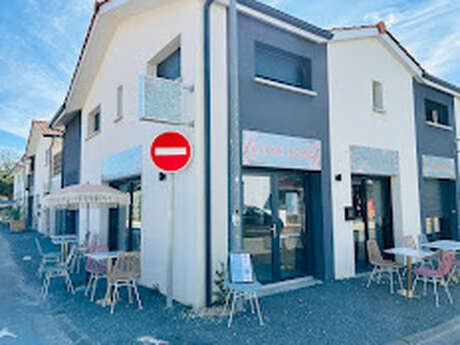 Karma Café
