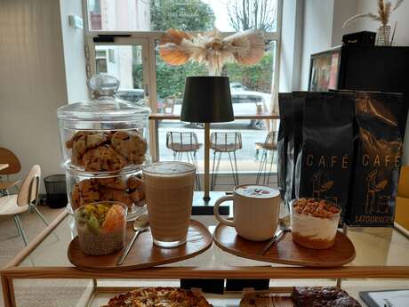 Blend Wellness Café