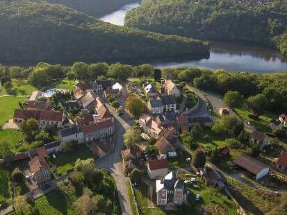 Mairie du Bourg D'Hem