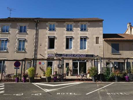 Hôtel Les Deux Porches