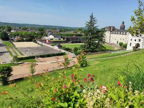 Plateau sportif Jacques Monod