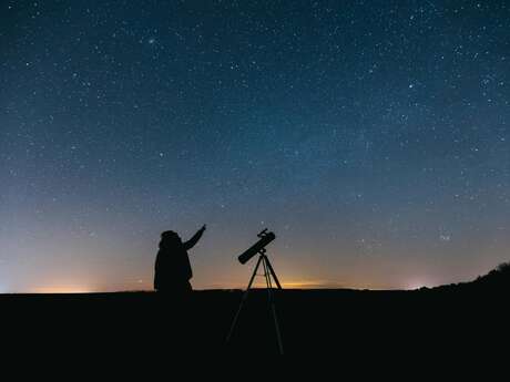 Les découvertes de Monta : Veillée astronomique