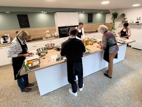 Atelier cuisine chocolat et fruits de saison avec Thomas Fournier à Availles-Limouzine