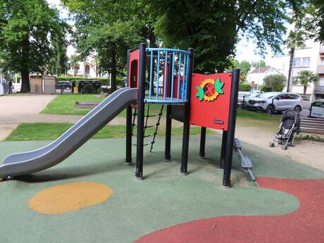 Aire de jeux - Jules Gois