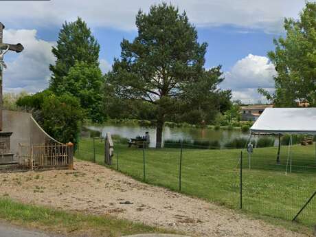 Aire de pique nique - Étang de Bouresse