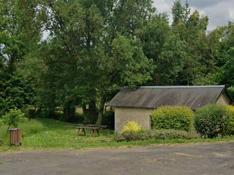 Aire de pique nique - Lavoir de Mazerolles