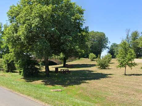 Aire de pique nique - Le Vigeant