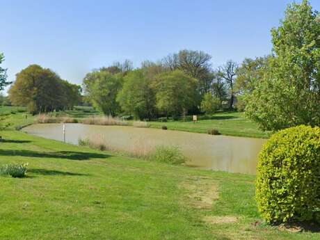 Aire de pique nique - Saint-Laurent-de-Jourdes