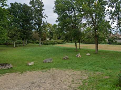 Aire de pique nique - Pont de Jouhet