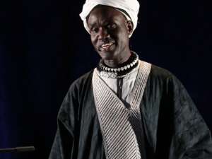Festival Traverse :  DE BOUCHE À OREILLES – Boubacar Ndiaye