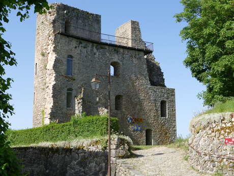 Bureau d'accueil touristique aux Tours de Crocq