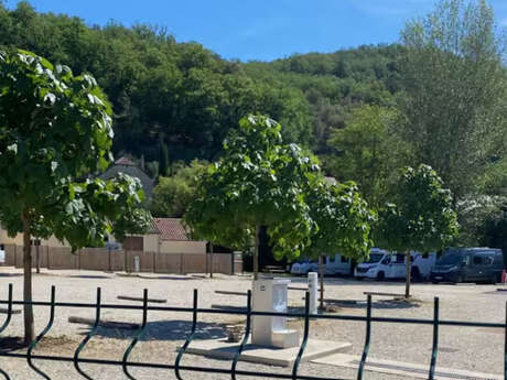 Aire de camping car - Peyrillac et Millac