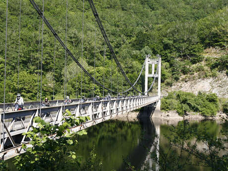 Roadtrip moto découverte des gorges de la Dordogne