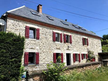 Les Chemins Hauts - Appartement dans une maison