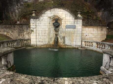 Boucle de l'abbaye de Brantome