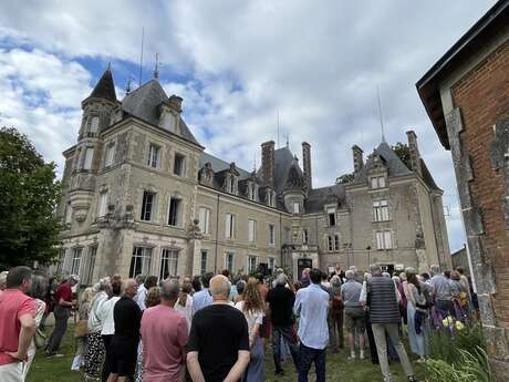Focus patrimoine "La château d'Ouzilly"