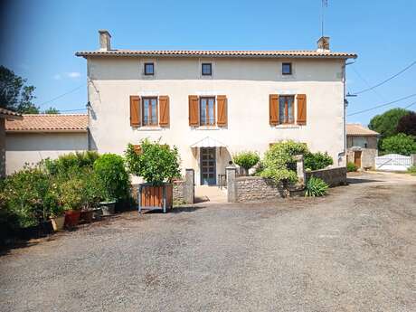 Gîte du "Haut de Civrais"