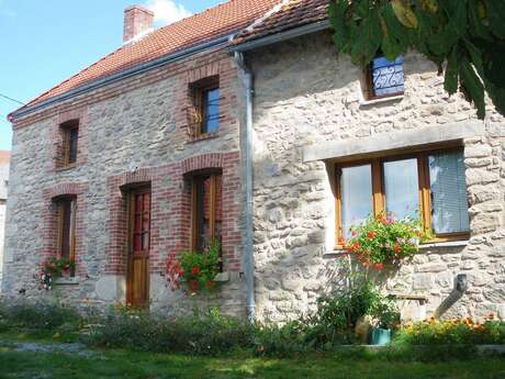 La Maison Rouge - 8 pers - Gîte Accueil Paysan