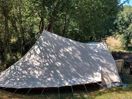 Tentes du camping "Les quatre saisons"