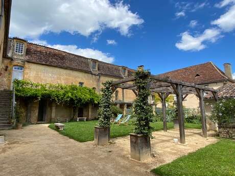 Boucle des remparts Monpazier, Villes et villages fleuris
