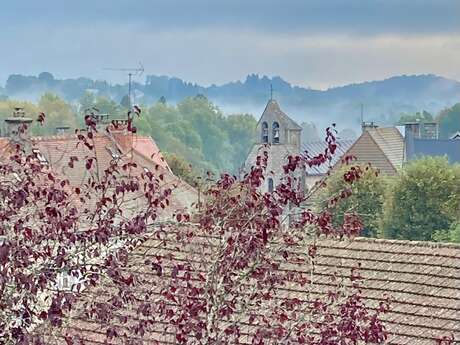 Chemin au fil de l'eau