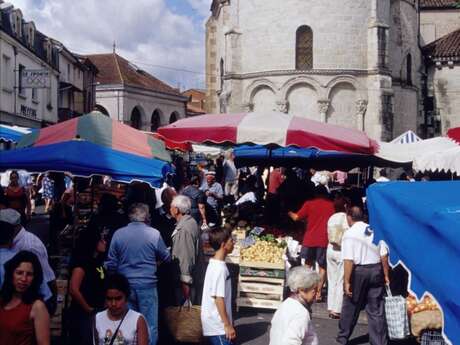 Marché de Sainte Livrade sur Lot