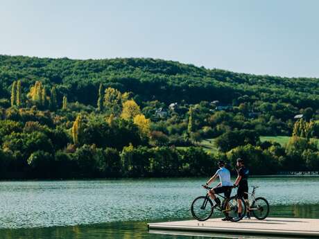 Le tour du lac du Causse