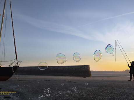 Spectacle "Slash in the air"