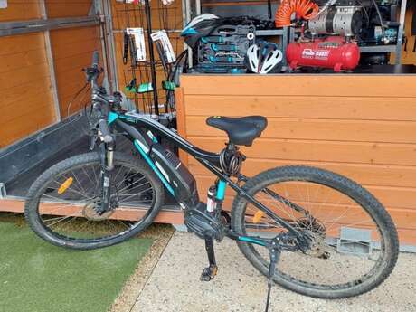 Location de vélos et trottinettes Le Vigeant