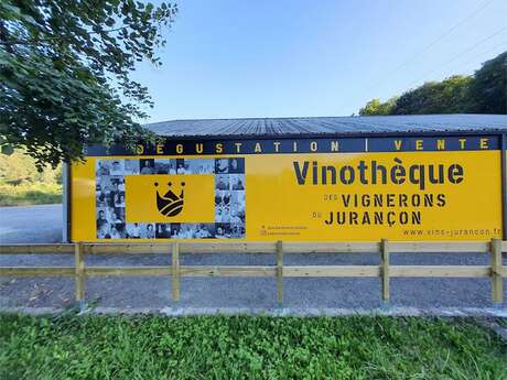 La vinothèque des vignerons du Jurançon