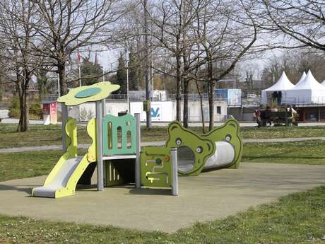 Aire de jeux - Parc Aquasports