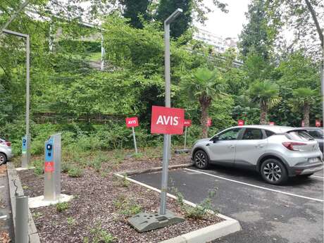 Avis - Gare SNCF