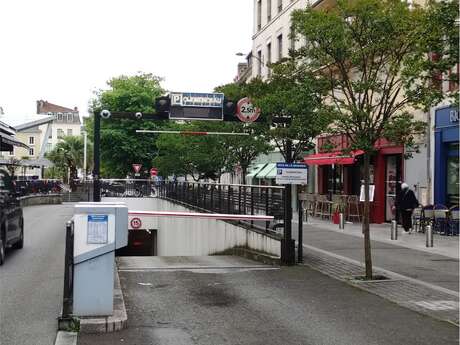 Parking Clemenceau