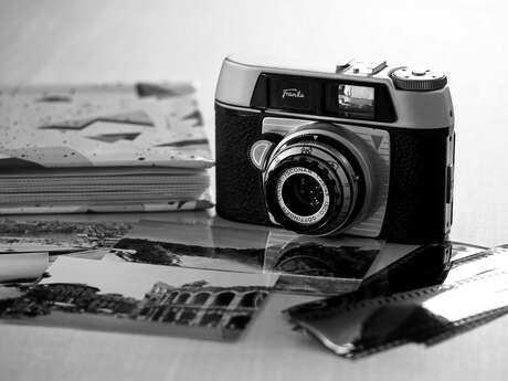 Exposition de photographies et collages - E. Rogers