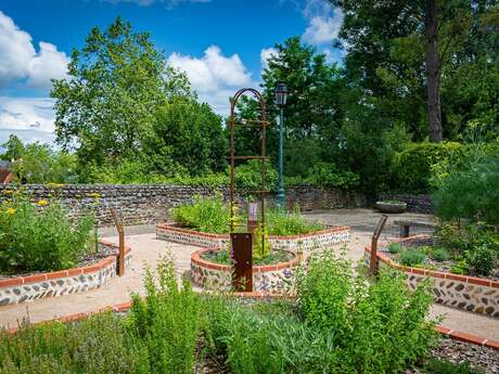 Jardin médiéval de la Cité médiévale de Lescar