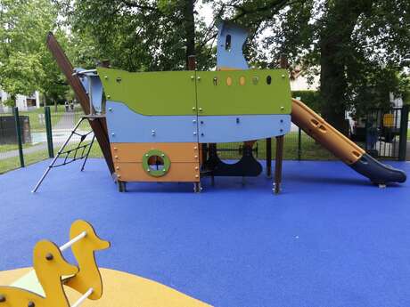 Aire de Jeux du Perlic