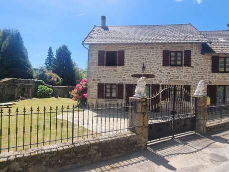 Meublé "Au village d'Auphelle"