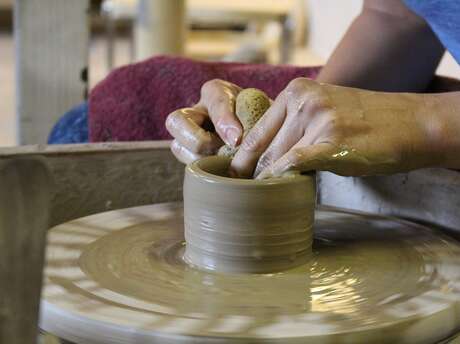 Atelier pour artiste en herbe : potière, potier d'un jour