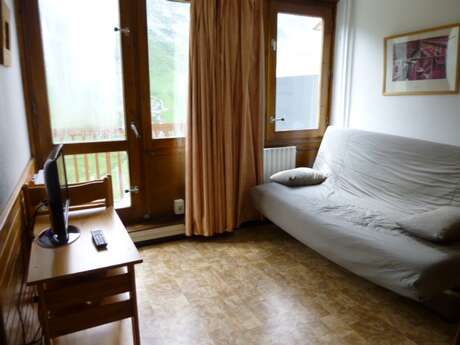 APPARTEMENT DANS RESIDENCE