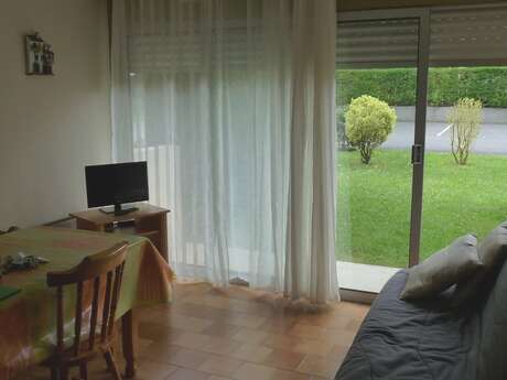 APPARTEMENT DANS RESIDENCE