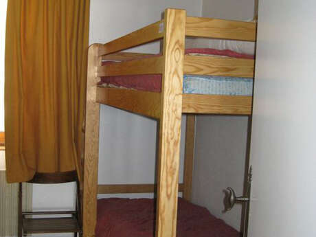 APPARTEMENT DANS RESIDENCE