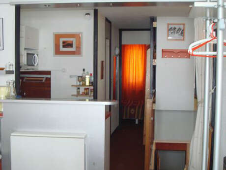 APPARTEMENT DANS RESIDENCE