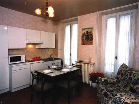 APPARTEMENT DANS RESIDENCE