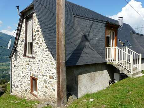 APPARTEMENT DANS GRANGE