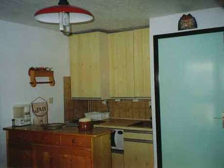 APPARTEMENT DANS RESIDENCE AURETTE