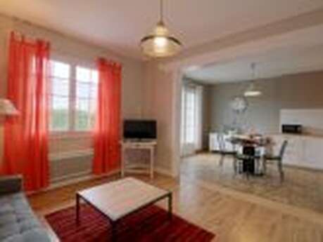 APPARTEMENT MARCADAU EN REZ DE JARDIN