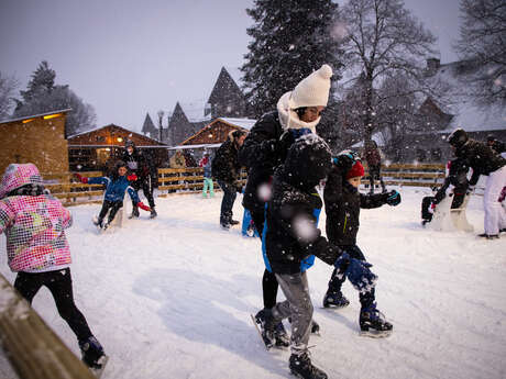 PATINOIRE EXTERIEURE DE GLACE